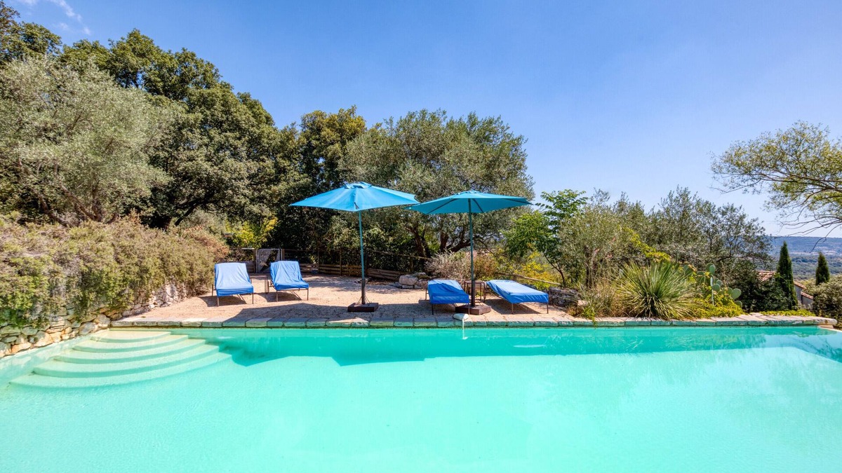 Notre-Dame-de-Londres House | Holiday Home 'Mas Grand Bosc' with Shared Pool, Private Terrace and Wi-Fi