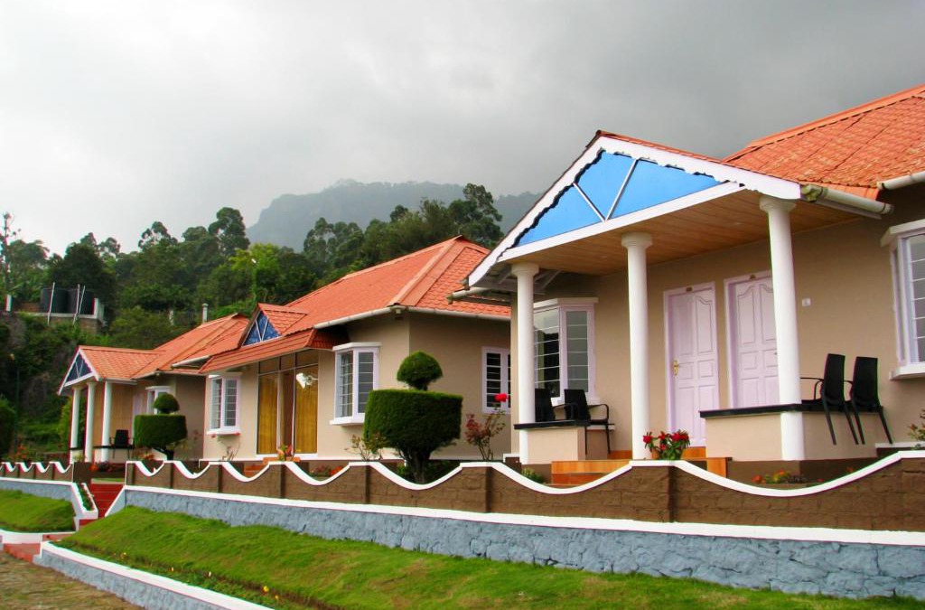 Chinnakanal Resort | Holiday Heaven Munnar