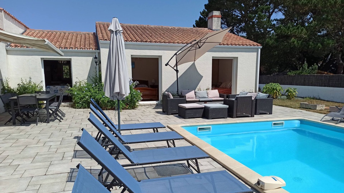 Noirmoutier-en-l'Ile House | Holiday Home near the Beach Sableaux