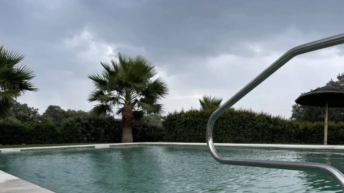 Aldeia dos Palheiros House | Holiday Home 'Herdade Monte Gordo - Casa 2' with Shared Pool, Wi-Fi and Air Conditioning