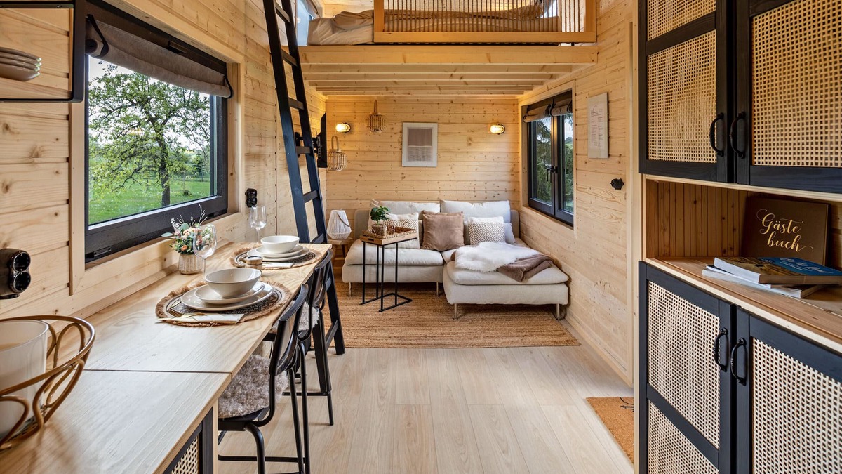 Feldkrucken House | Holiday Home 'Almhütte Mit Tiny House' with Private Terrace, Wi-Fi and Air Conditioning