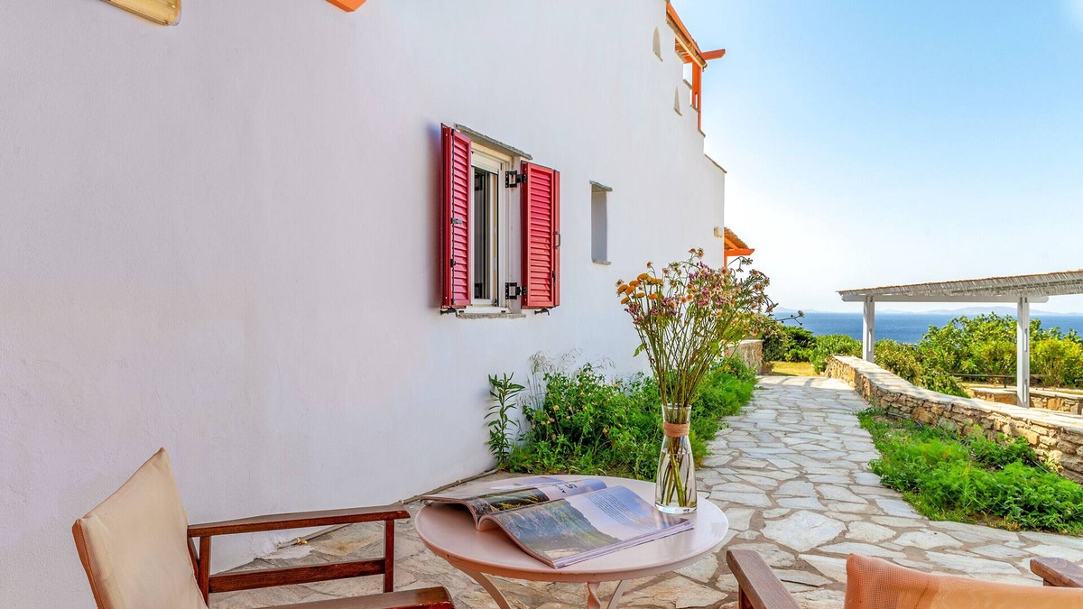 Agios Ioannis House | Holiday Home 'Anemologio 204 Tinos' with Sea View, Wi-Fi and Air Conditioning
