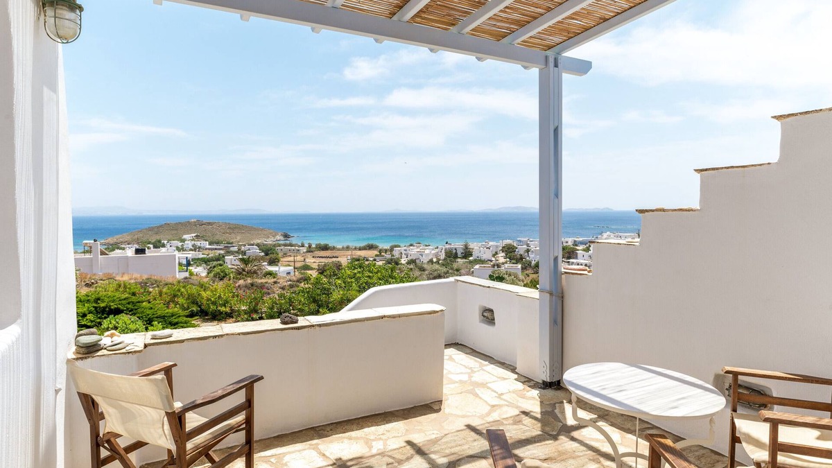 Agios Ioannis House | Holiday Home 'Anemologio 304 Tinos' with Sea View, Wi-Fi and Air Conditioning
