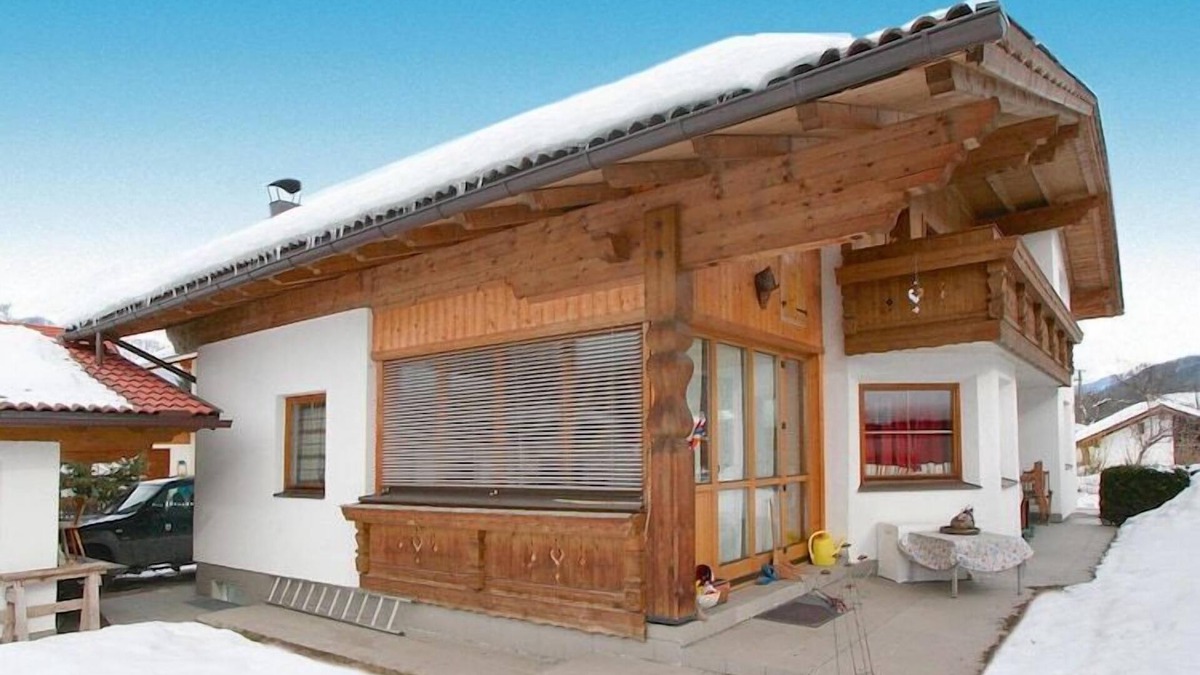 Axams Apartment | holiday home, Axams