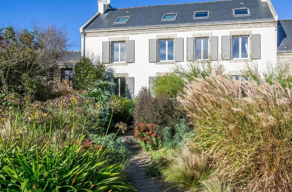 Tregunc House | Holiday Home Balade Océane by Interhome