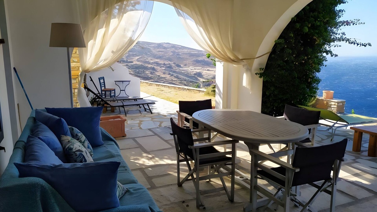 Kato Aprovatou House | Holiday Home 'Bay View' with Wi-Fi and Air Conditioning