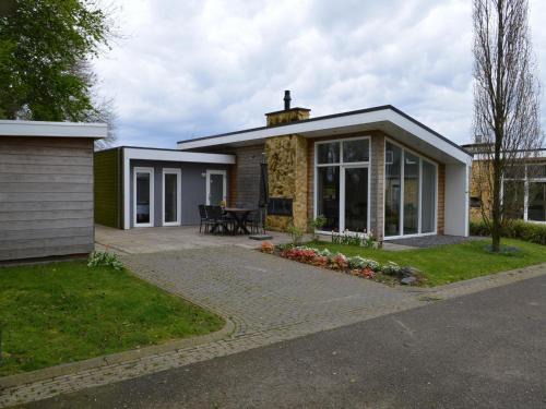 Gasthuis House | Holiday Home Bemelen near Nature Reserve