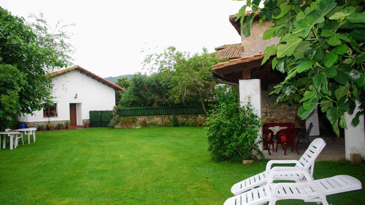 Rales House | Holiday home Carmen