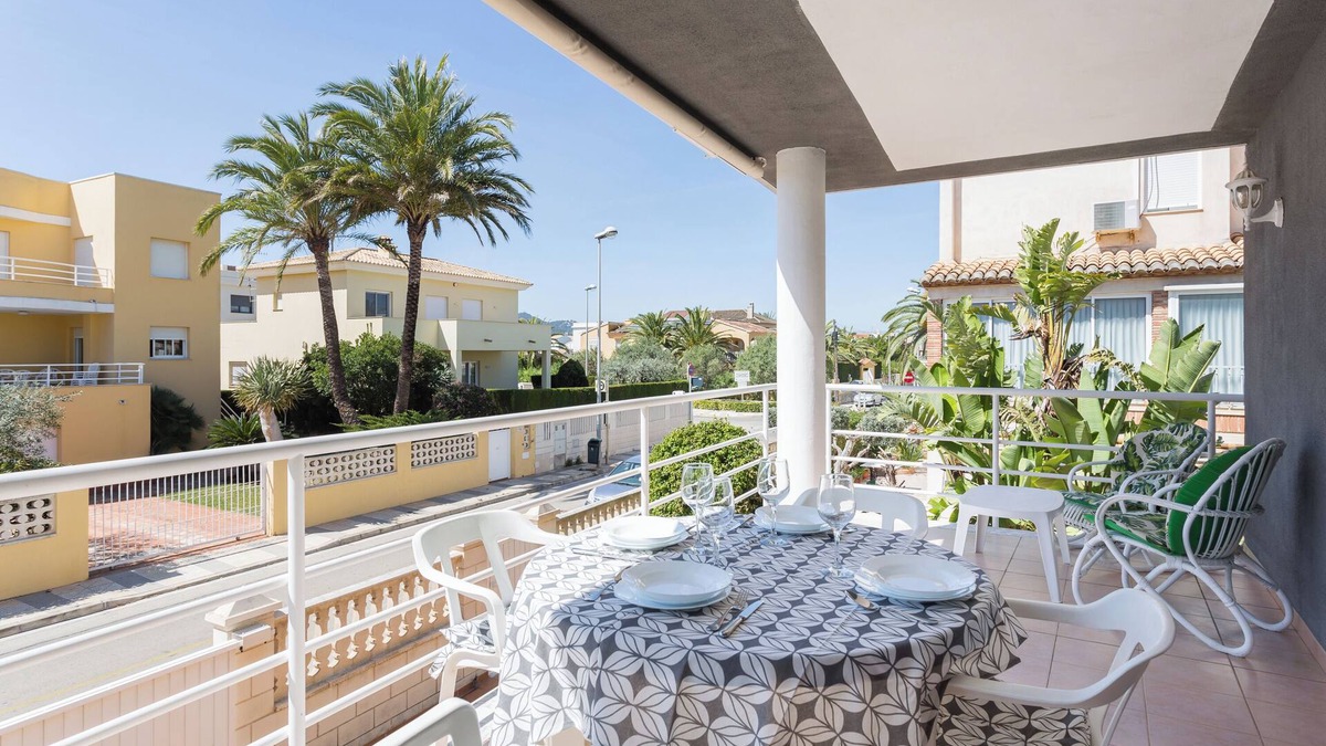 Oliva House | Holiday Home "Carmen" with Sea View, Terraces & Wi-Fi