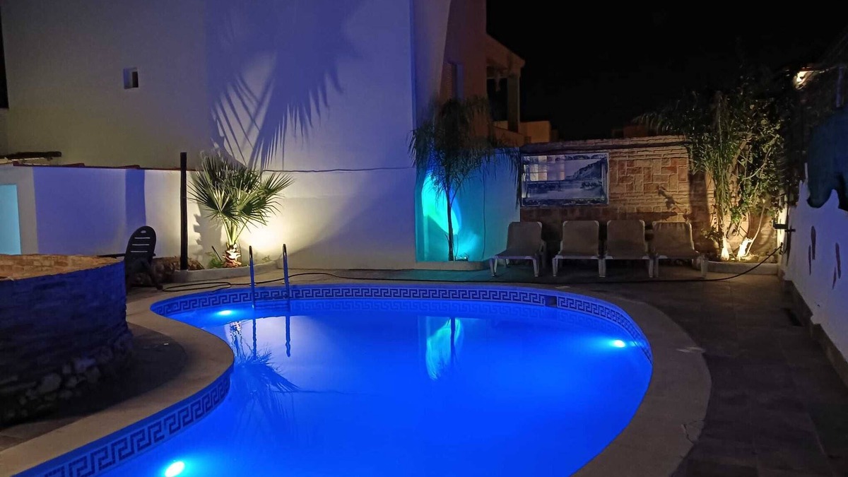 Punta Umbria House | Holiday Home 'Casa Marquesa' with Private Pool, Wi-Fi and Air Conditioning