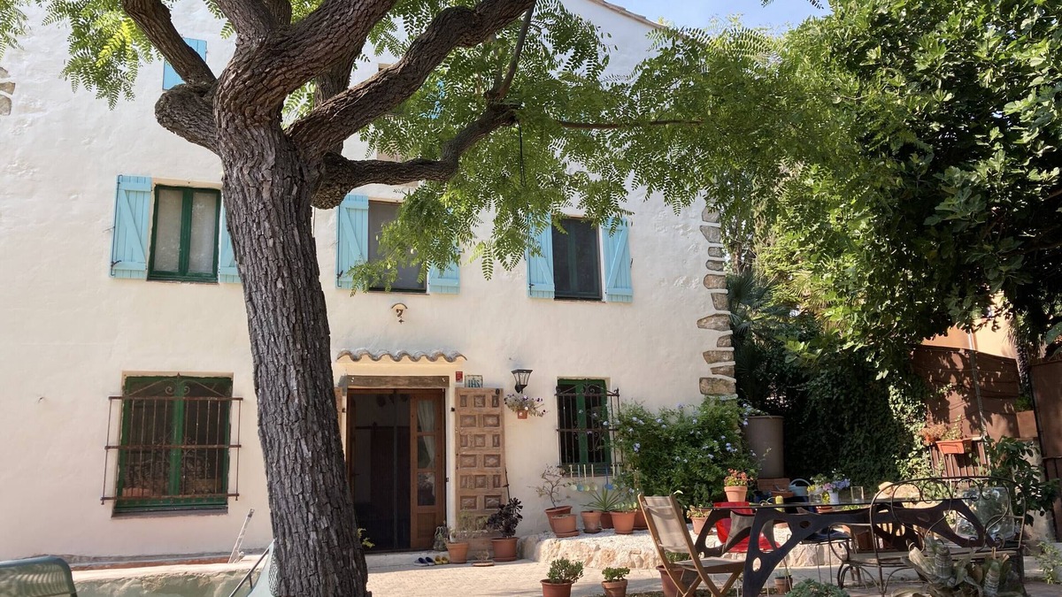 Olivella House | Holiday Home 'Casa Olivella' with Private Pool, Private Terrace and Wi-Fi
