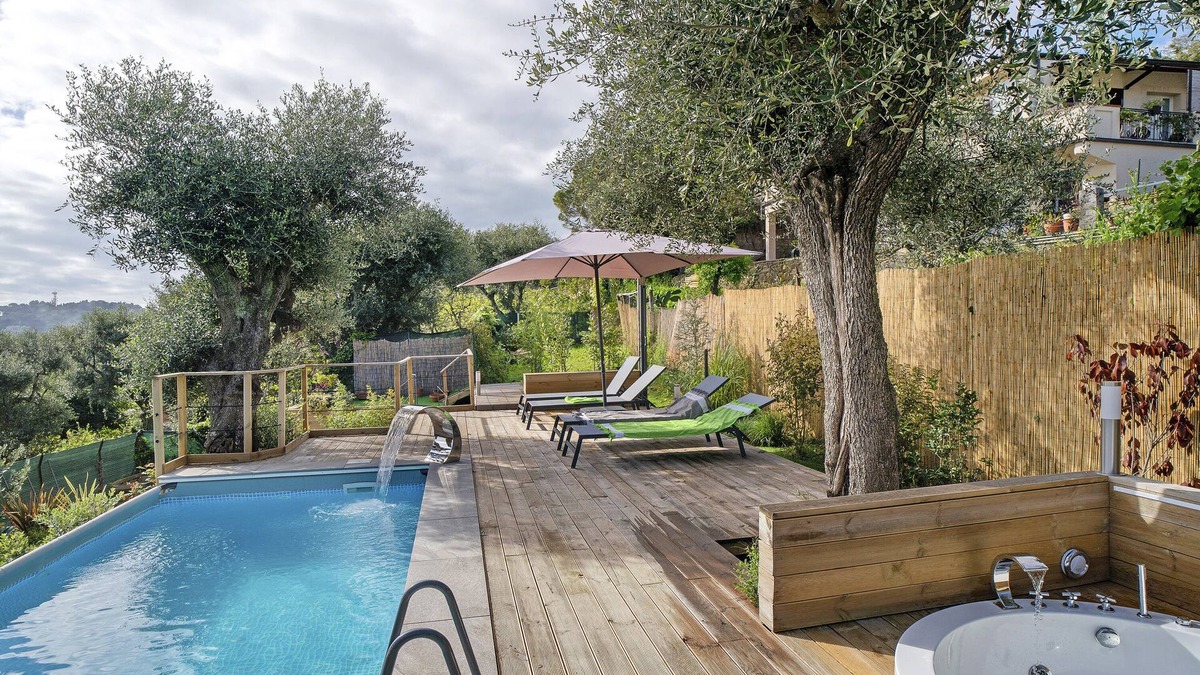 Gorleri House | Holiday Home 'Casa Persi' with Sea View, Wi-Fi and Air Conditioning