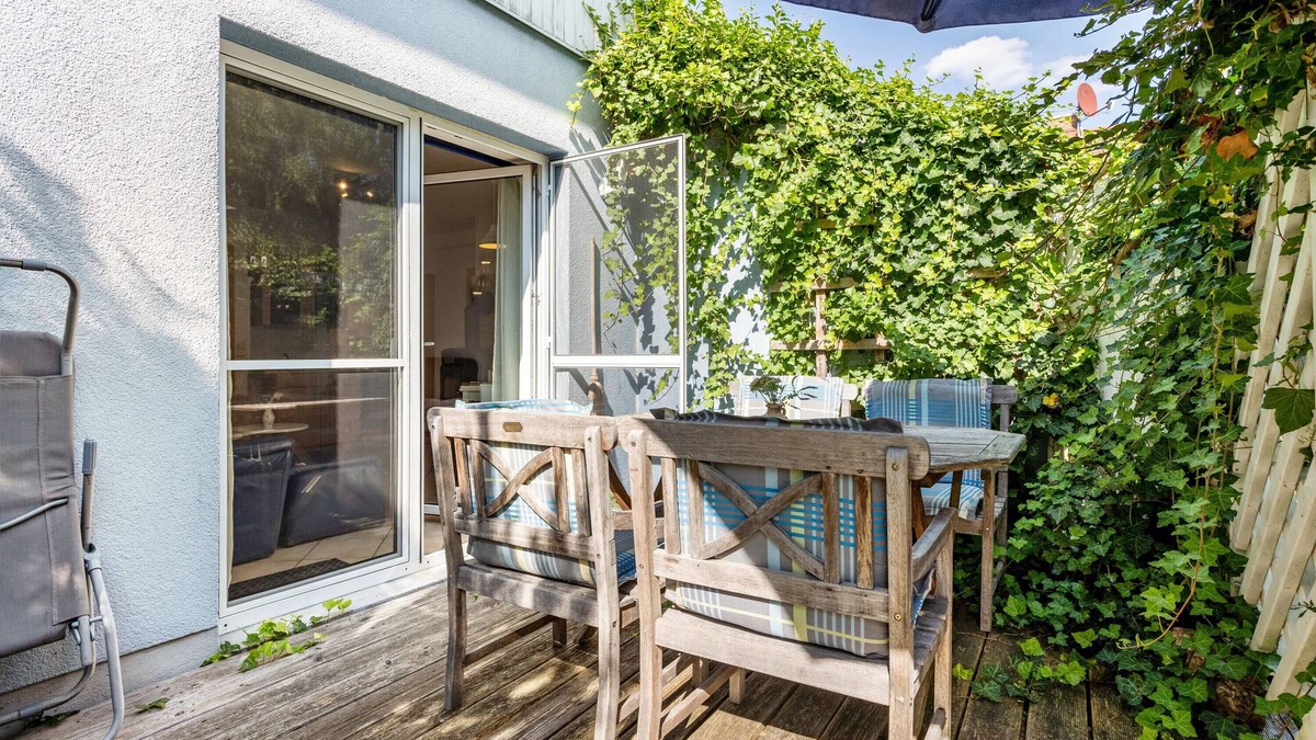 Blankenburg House | Holiday Home 'Ferienhaus Annika' with Private Terrace, Private Garden and Wi-Fi