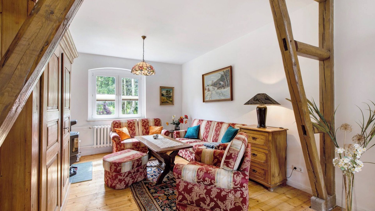 Huttenrode House | Holiday Home 'Ferienhaus Waldliebe' with Terrace, Garden and Wi-Fi