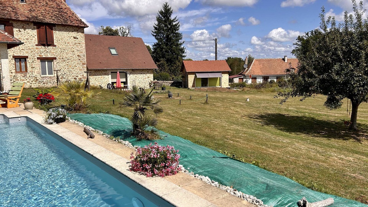 Masseret House | Holiday Home 'Gîte Cosy Forme Et Bien-être' with Shared Pool, Wi-Fi and Air Conditioning