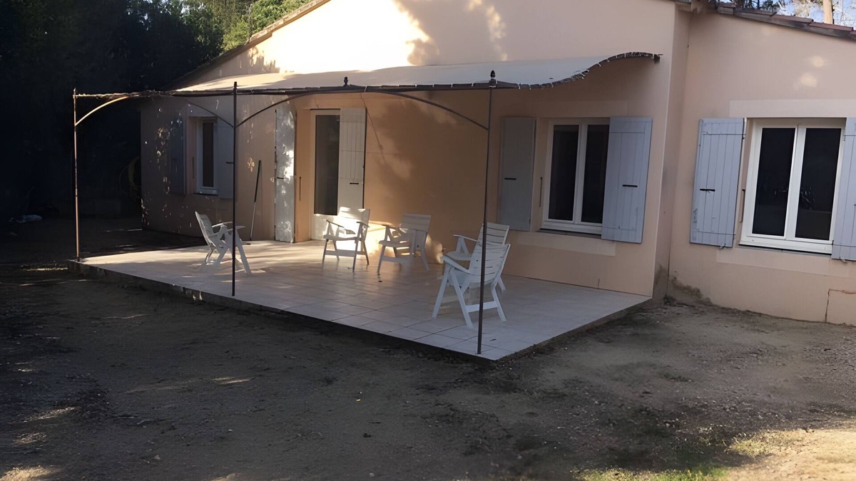 Vedene House | Holiday Home 'Gîte En Provence' with Wi-Fi