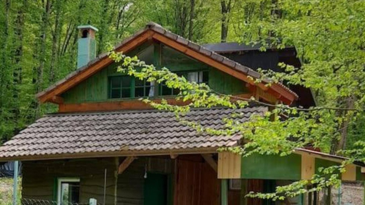 Samobor House | Holiday Home Green Side Cottage - Two Bedroom Holiday Home