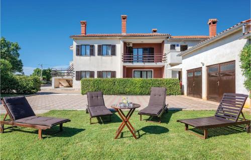 Hrboki Apartment | Holiday Home Hrboki V