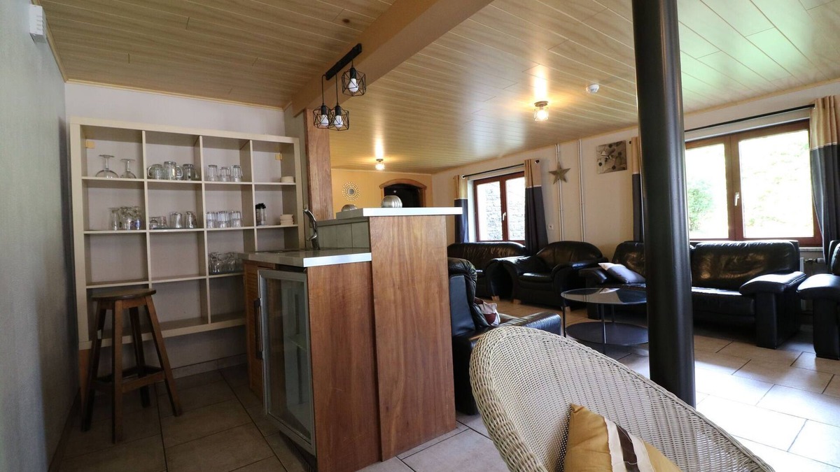 Manhay Cottage | Holiday Home in Ardennes with Sauna & Nature
