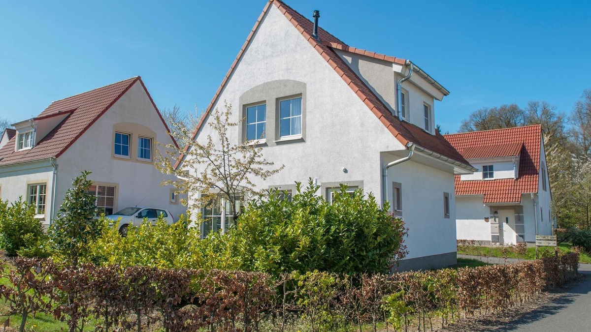 Ferienpark Gut Langen House | Holiday Home in Bad Bentheim with Garden