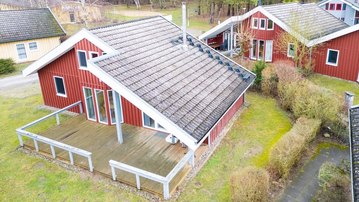 Mirow House | Holiday home in Granzow with pool