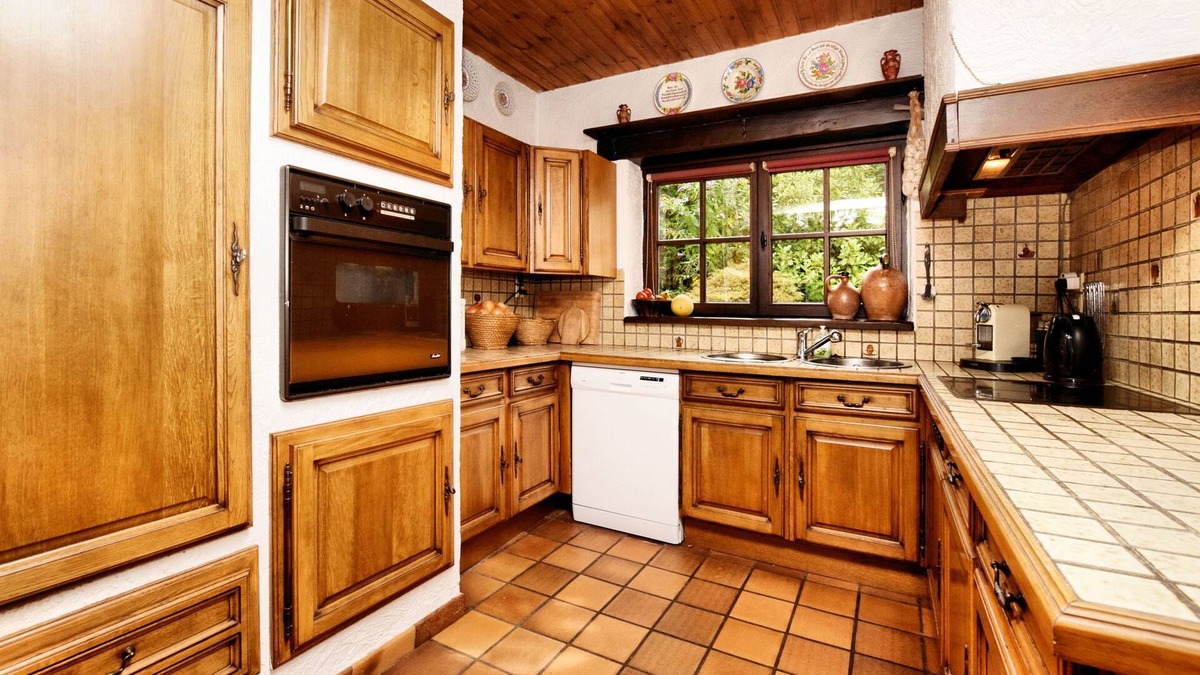 Nonceveux House | Holiday Home in Nonceveux with Swimming Pool