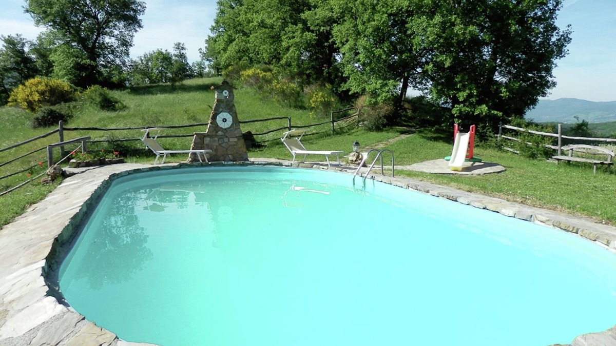 Ortignano Raggiolo House | Holiday Home in Ortignano