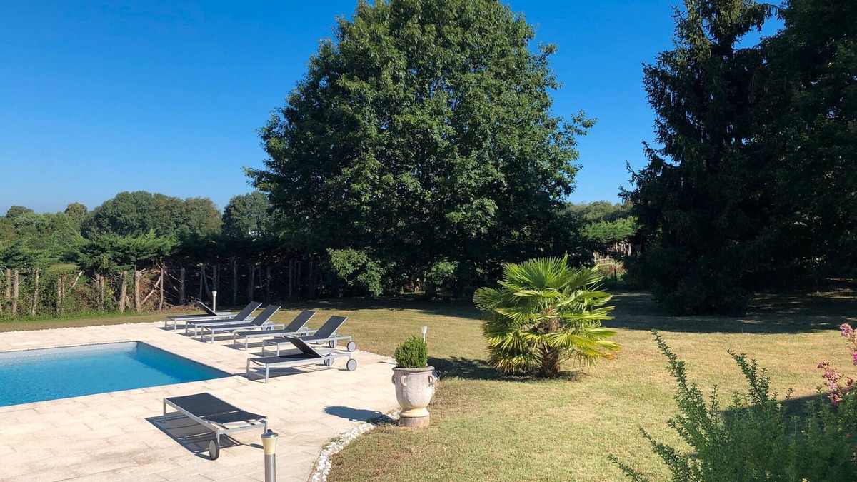 Fouleix House | Holiday Home La Muraille