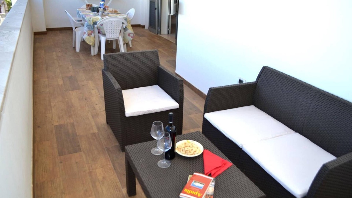 San Foca House | Holiday Home 'Ll13 Casa Vacanze Sabi A San Foca' with Balcony
