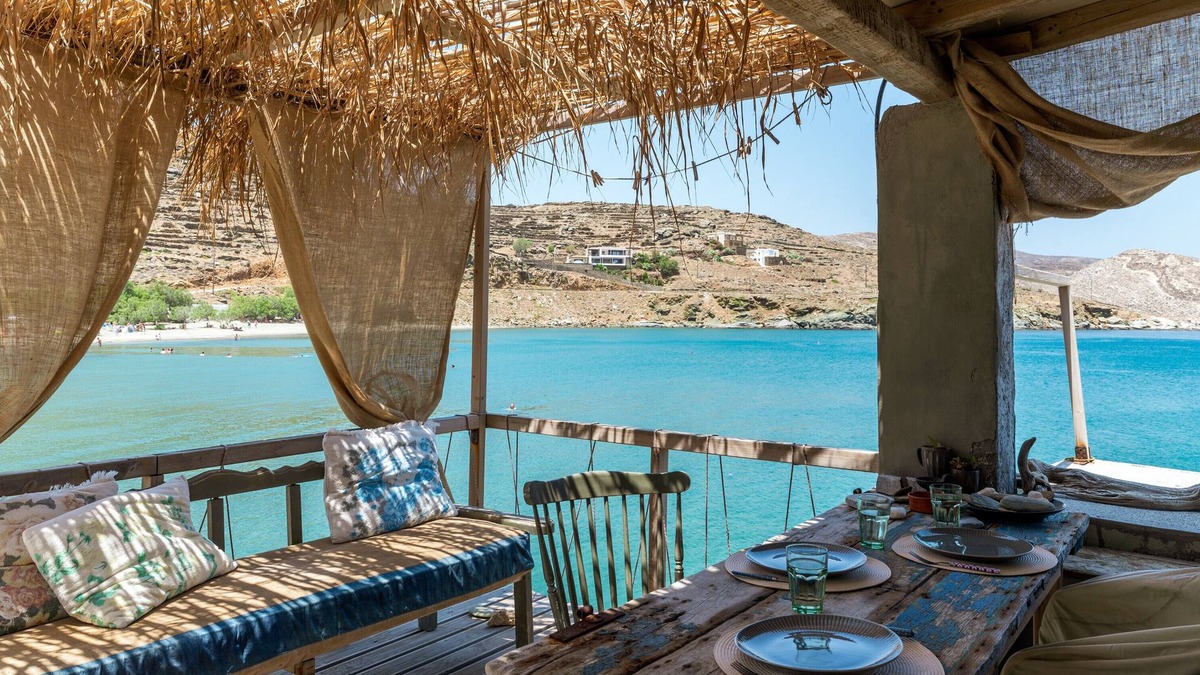 Panormos House | Holiday Home 'Magical Retreat' with Sea View, Private Terrace and Balcony