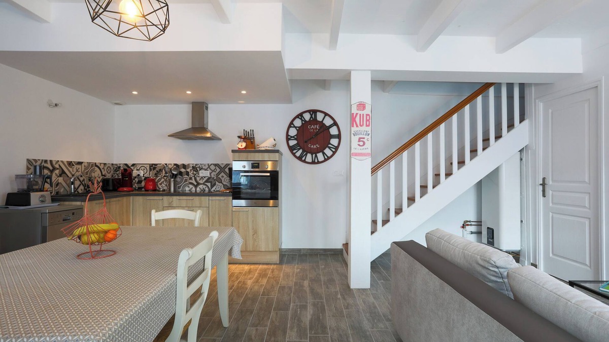 Pleubian House | Holiday Home 'Maison Du Sillon' with Private Terrace and Private Garden