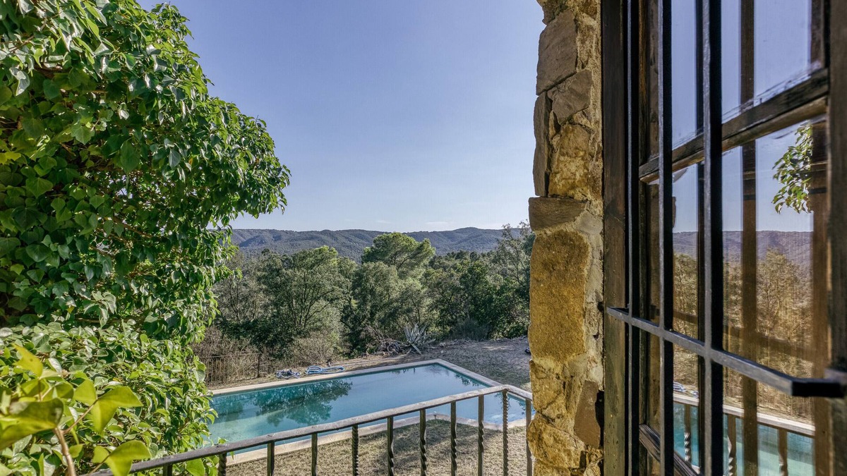 Calonge House | Holiday Home "Masia Rustica Costa Brava" with Mountain View, Private Pool & Wi-Fi