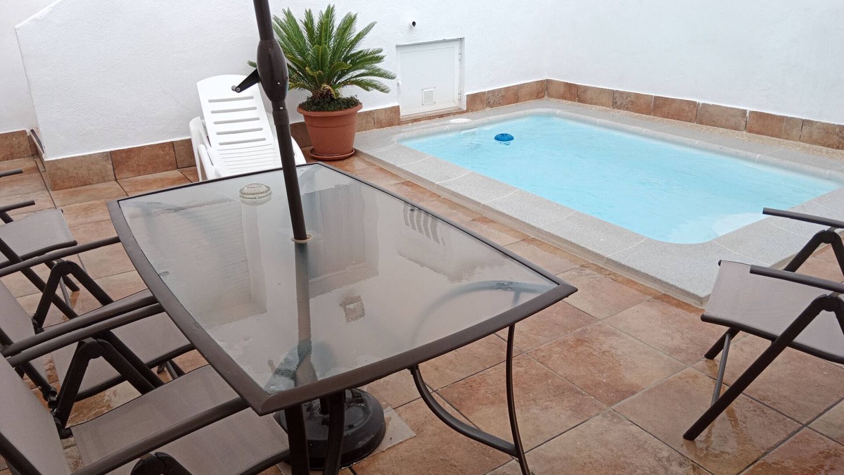 Santa Elena House | Holiday Home Nuevas Poblaciones with Mountain View, Pool & Wi-Fi