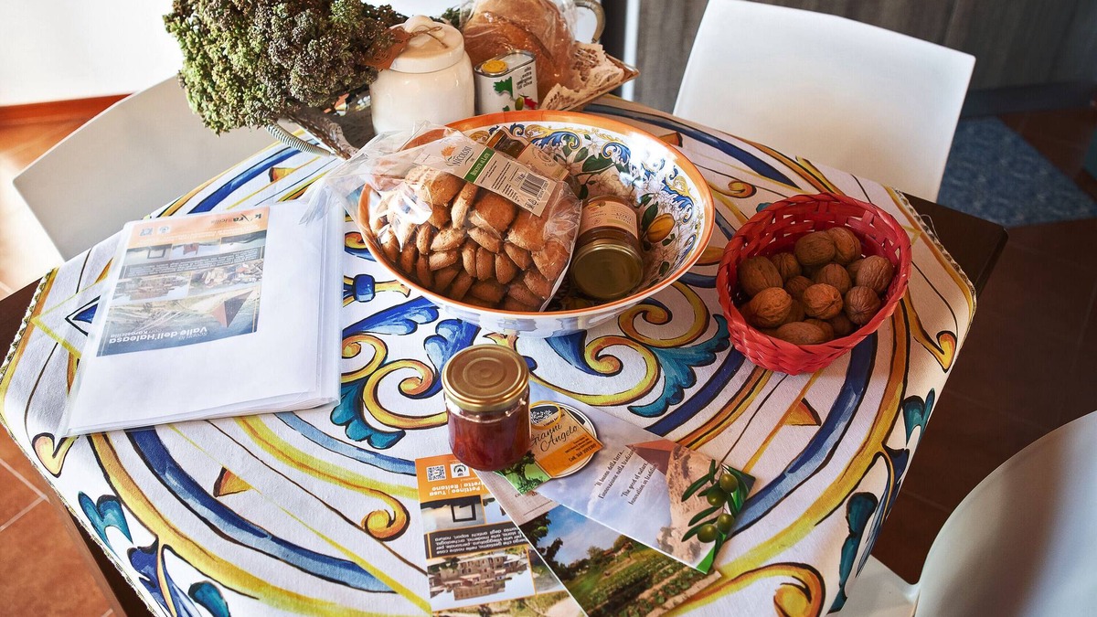 Motta d'Affermo Apartment | Holiday Home 'Paese Albergo - Arconides' with Sea View, Balcony and Wi-Fi