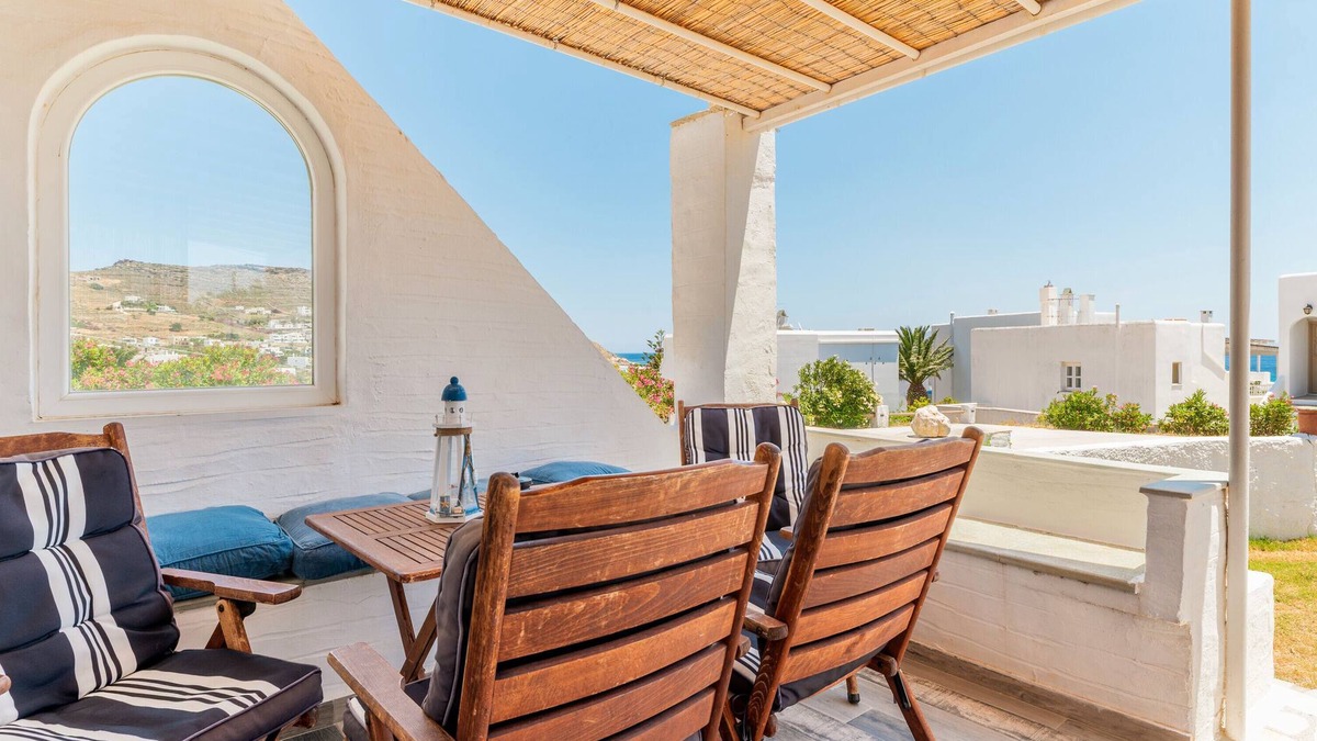 Agios Ioannis House | Holiday Home 'Porto Galini Tinos Syros 105' with Sea View, Wi-Fi and Air Conditioning