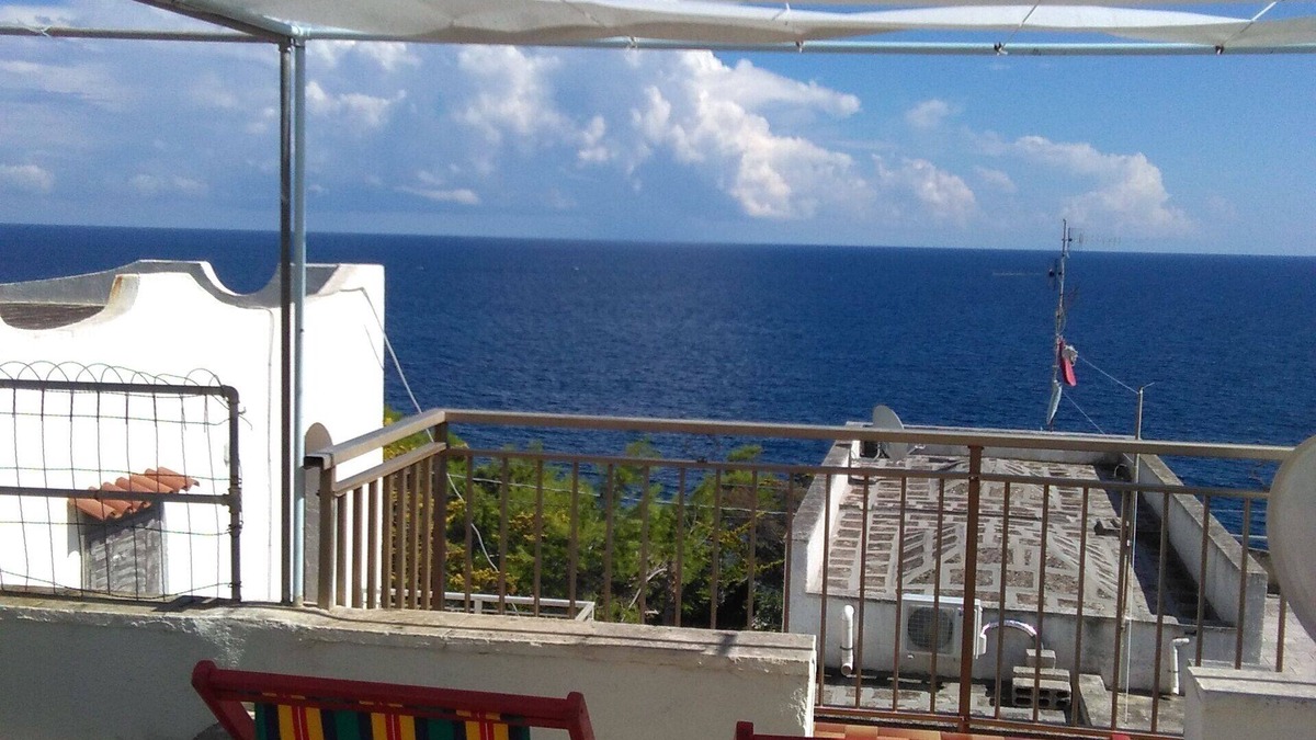 Diso House | Holiday home SALENTO JOY - House WITH TERRACE SEA FRONT