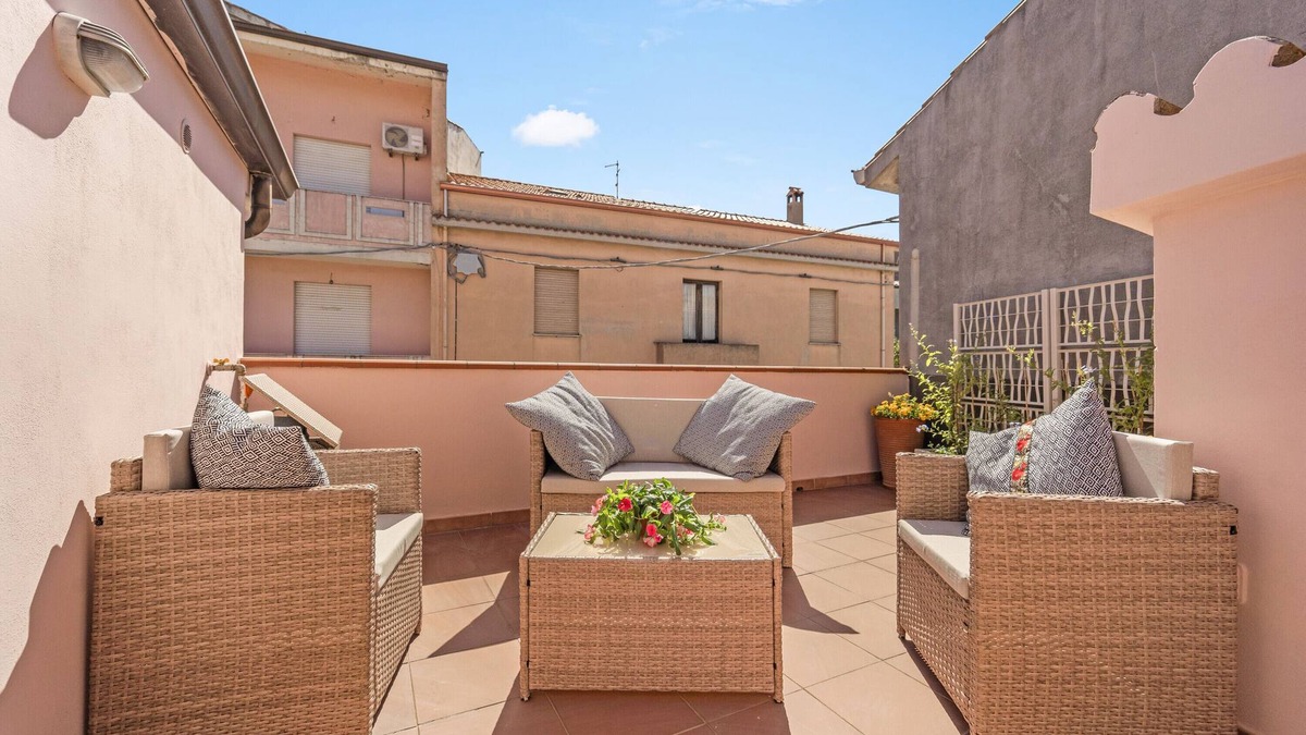 Arbus House | Holiday Home 'Su Niu De Arbus' with Private Terrace and Air Conditioning