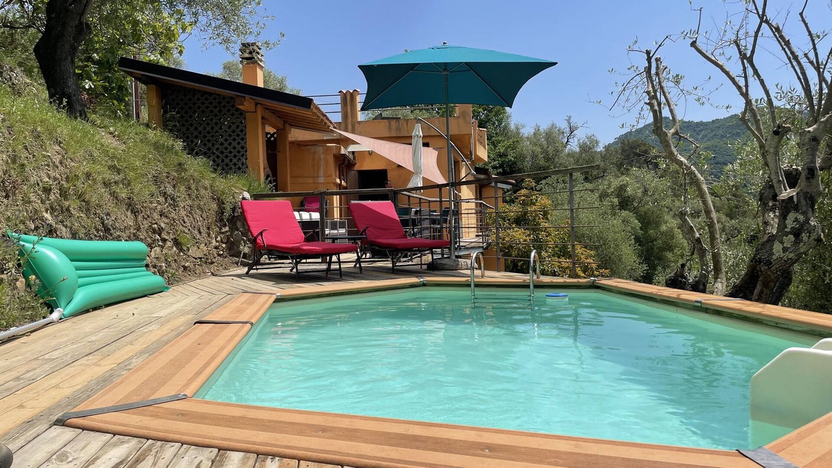 Isolabona House | Holiday home (up to 8 pers) with pool in absolutely fabulous environment!