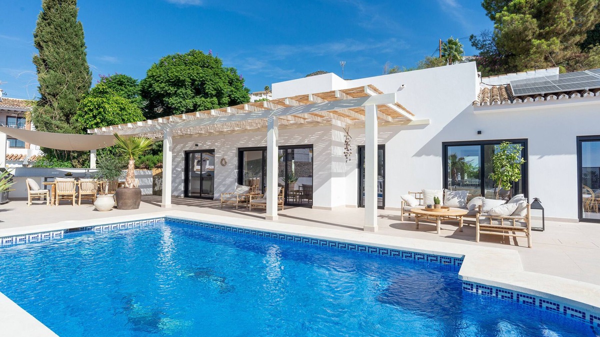 La Capellania House | Holiday Home 'Villa with Privat Saltwater Pool' with Sea View, Wi-Fi and Air Conditioning