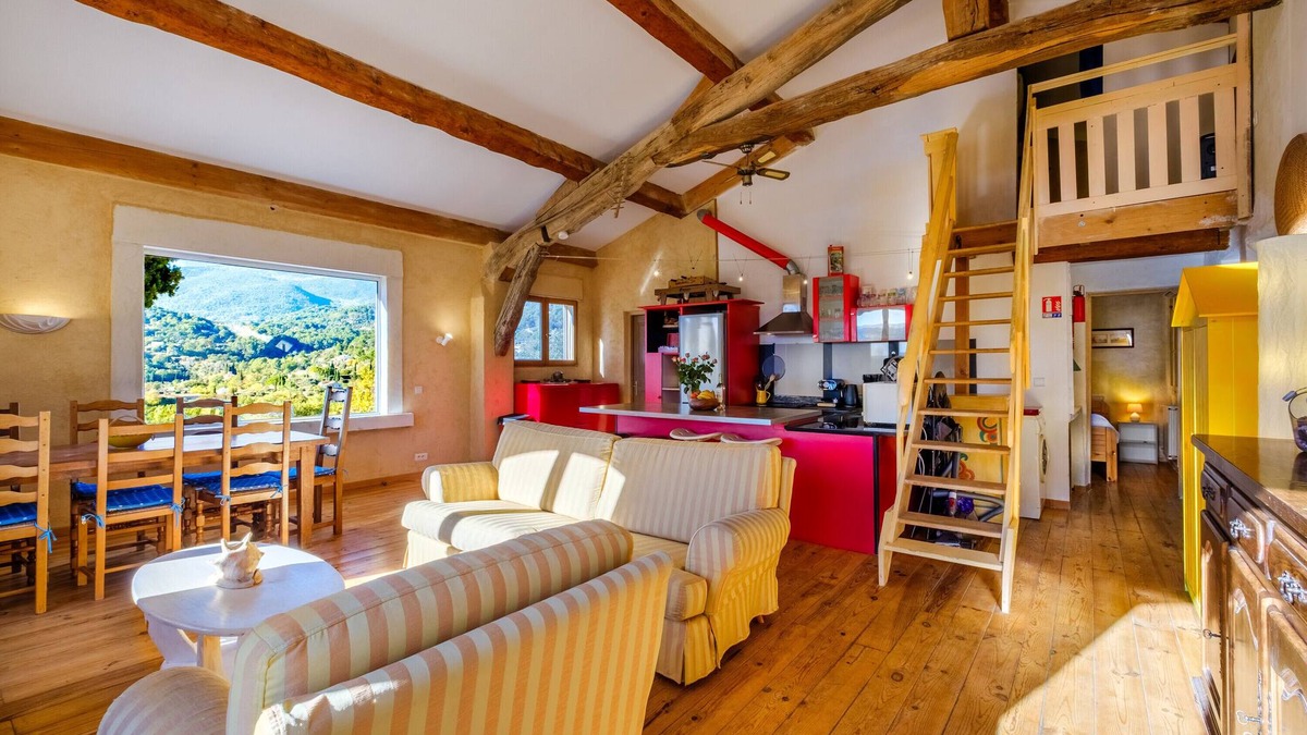 Fayence Villa | Holiday Home 'Villa Provence Vue Panoramique -' with Mountain View, Private Pool and Wi-Fi