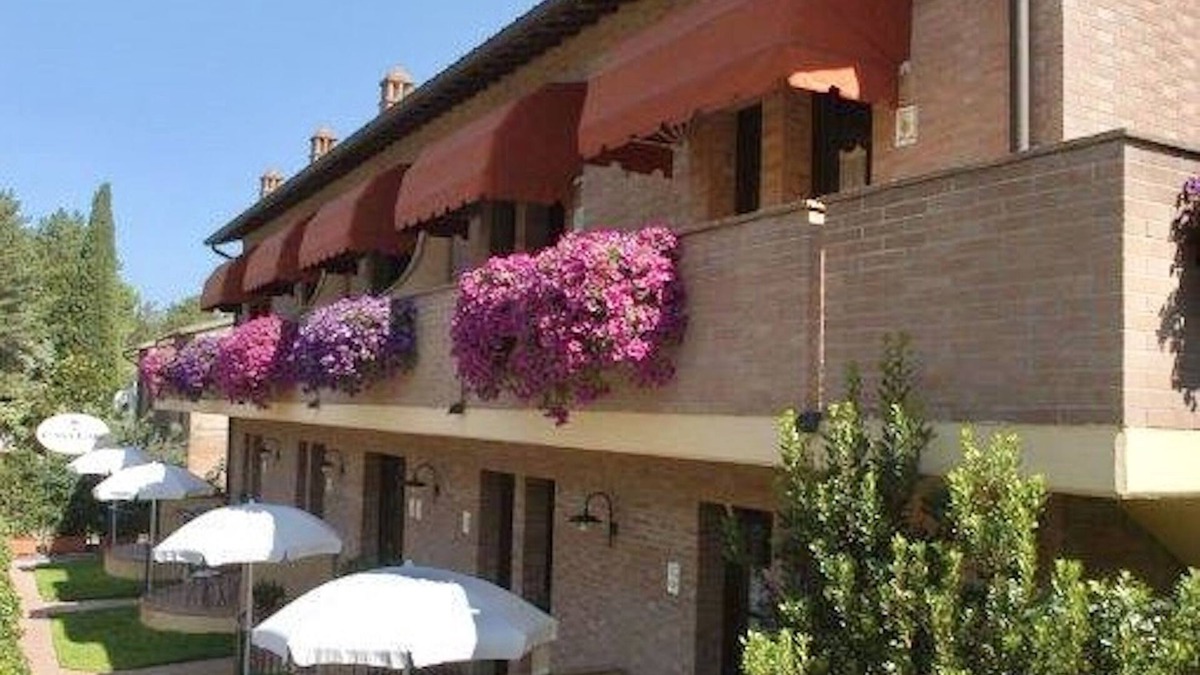 Pancole Apartment | Holiday-Home with pool in San Gimignano