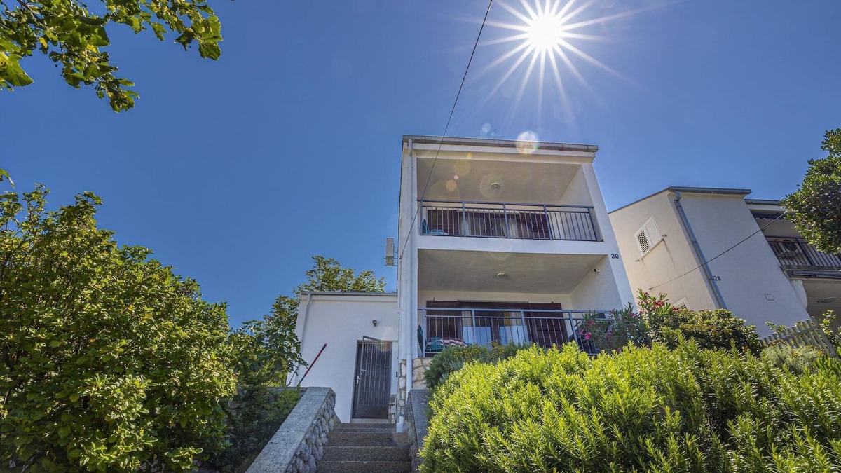 Novi Vinodolski House | Holiday home with pool in Klenovica