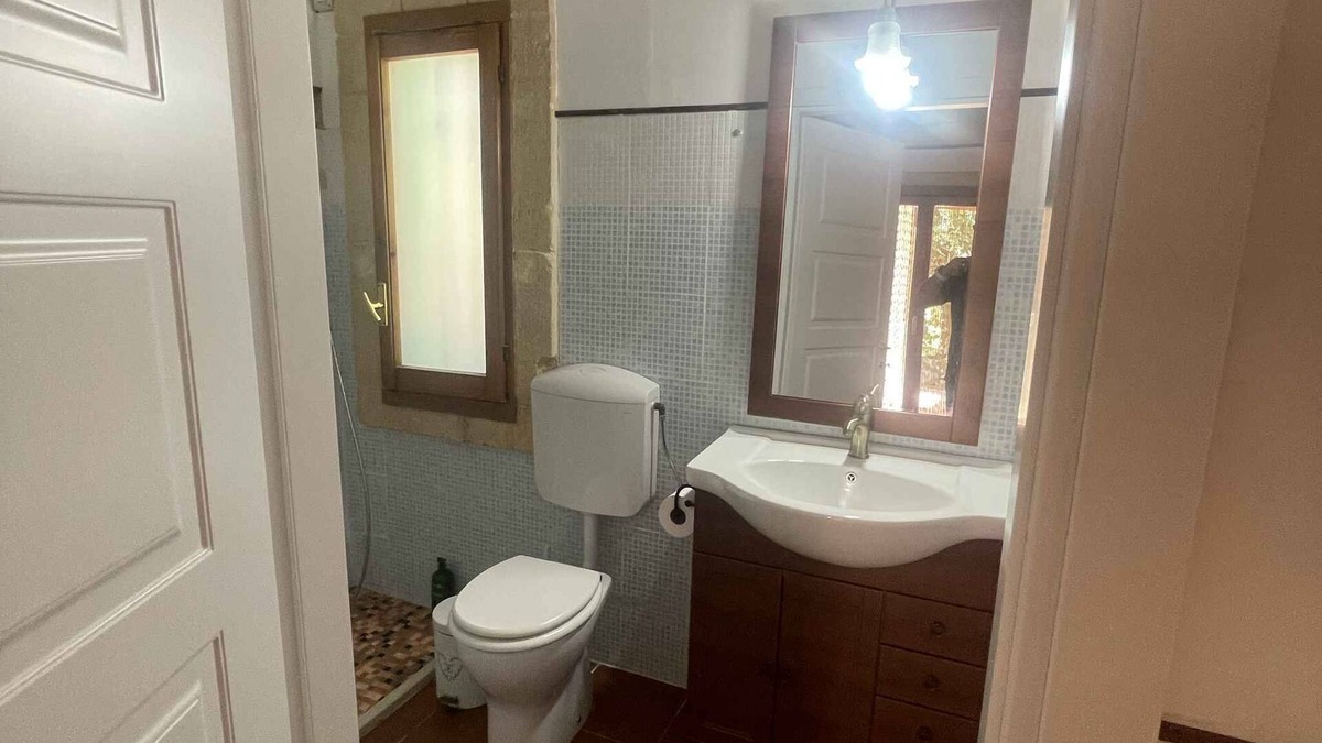 Molfetta House | Holiday home with pool and air conditioning