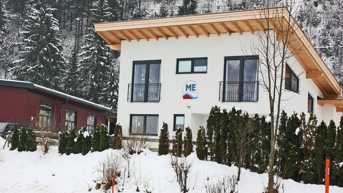 Zell am Ziller House | Holiday Home Zell am Ziller Ski Lift