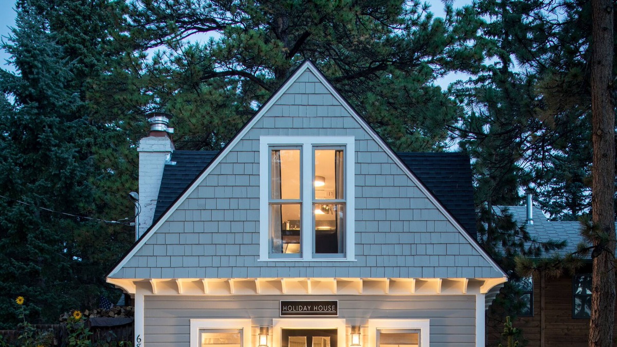 Green Mountain Falls Cottage | Holiday House - Modern Mountain Escape GMF Lic # 26