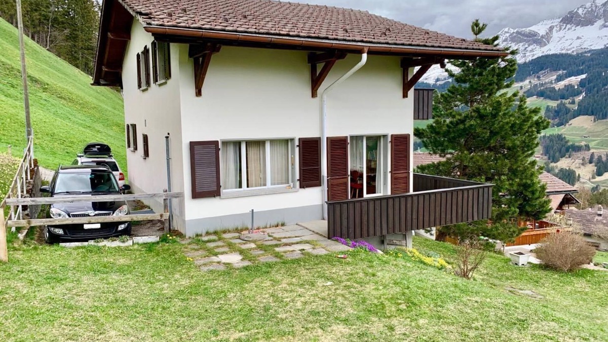 Adelboden Ski Chalet | Holiday house Adelboden for 1 - 8 persons with 4 bedrooms - Holiday house