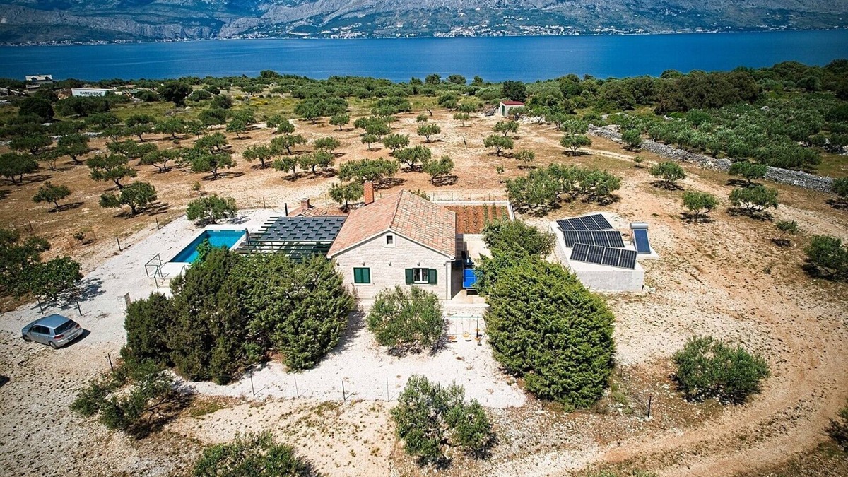 Praznica House | Holiday House Bracuta with private pool