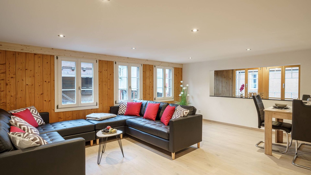 Brienz House | Holiday house Brienz BE for 1 - 10 persons with 6 bedrooms - Historical building