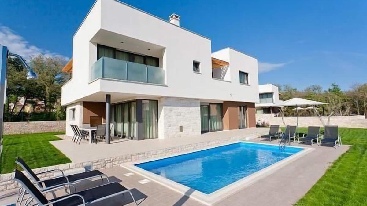 Karigador House | Holiday house Brtonigla for 1 - 8 persons with 4 bedrooms - Holiday home