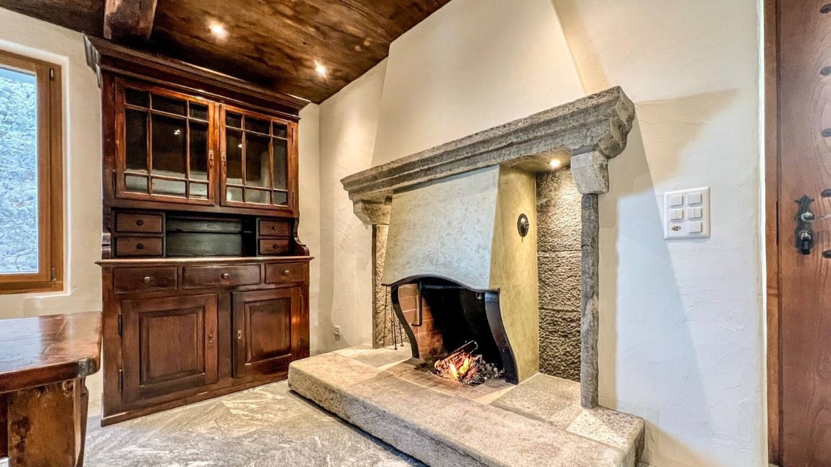 Caviano House | Holiday house Caviano for 1 - 6 persons with 3 bedrooms - Holiday house
